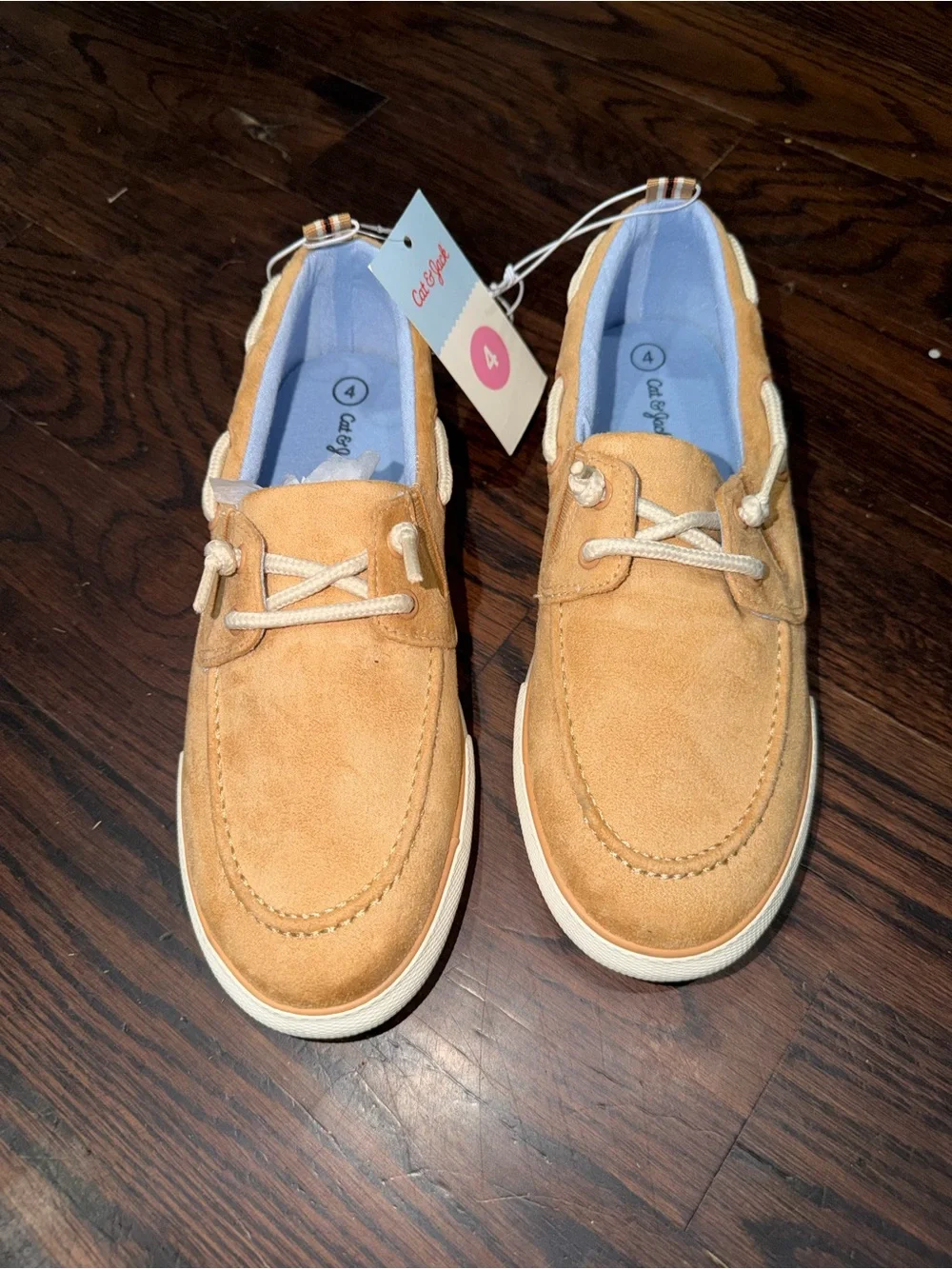 Cat and Jack boys size 4, new with tags